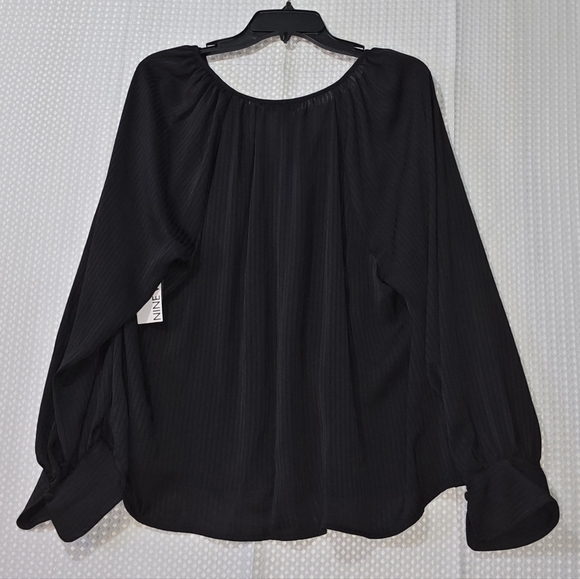 Chic Black Women's Blouse NWT XL - Picture 2 of 6